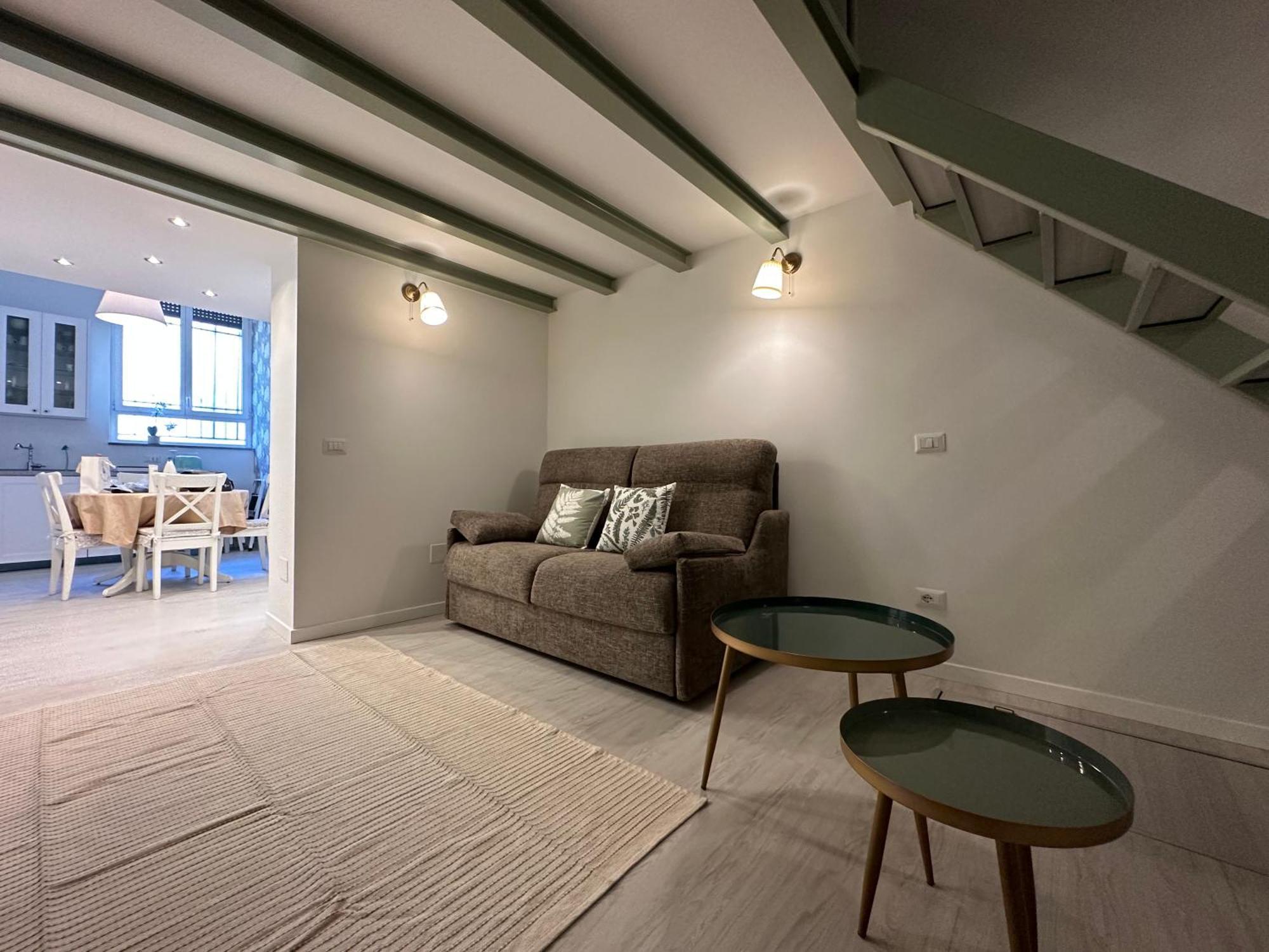 Flowers, A Cozy Suite In מילאנו מראה חיצוני תמונה