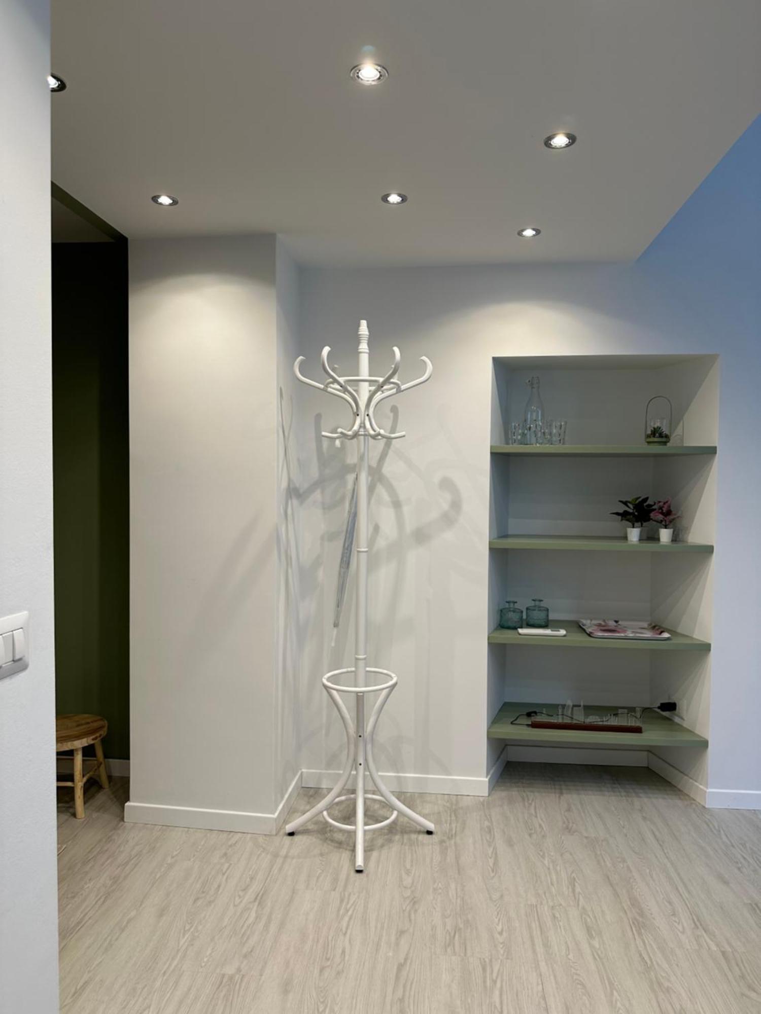 Flowers, A Cozy Suite In מילאנו מראה חיצוני תמונה